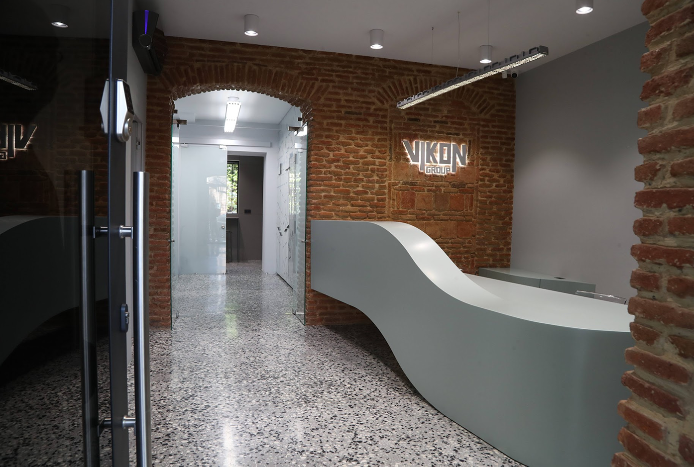 ABOUT_PHOTO // VIKON_OFFICE